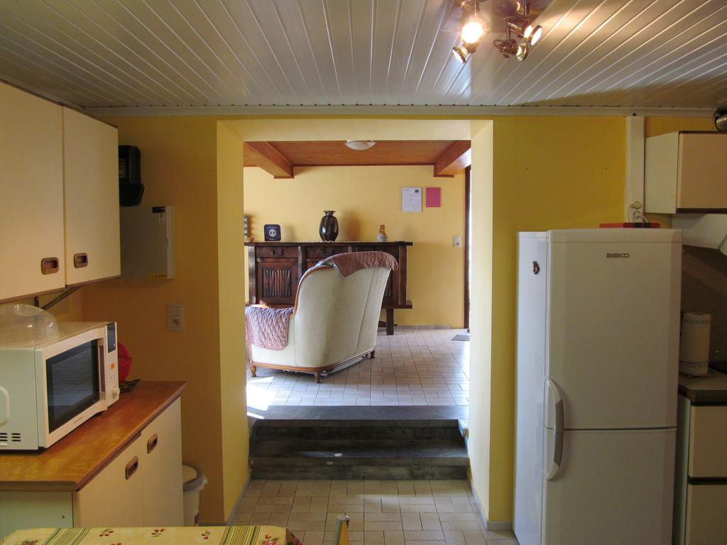 Les Chèvrefeuilles Villa Walcourt Esterno foto